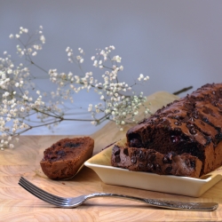 Chocolate and Blueberry Cake