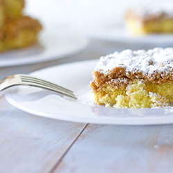 Copycat Entennman’s Crumb Cake