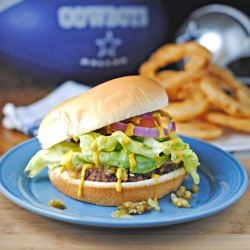 Green Chile Cheeseburgers