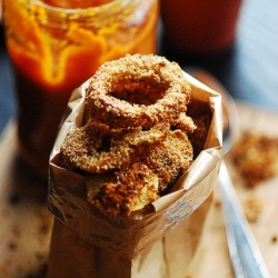 Crispy Whole-Wheat Onion Rings