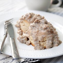 Sausage Gravy & Biscuits