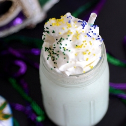 King Cake Boozy Shake