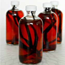 Homemade Vanilla Extract