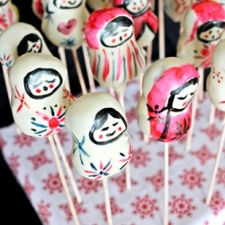 Matryoshka Cake Pops