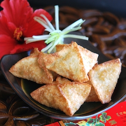 Crispy Crab & Avocado Wontons