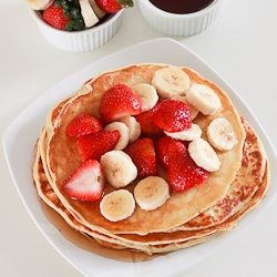 Pancakes with Strawberries & Banana