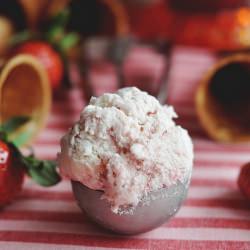 No Churn Strawberry Ice Cream