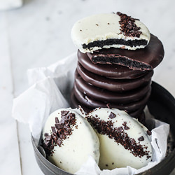 White Chocolate Mint Mocha Cookies