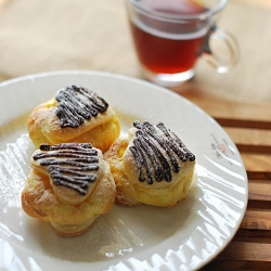 Japanese Cream Puffs