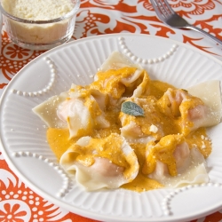 Salmon Ravioli with Tomato Sauce