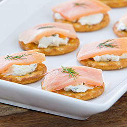 Smoked Salmon Cracker Appetizer