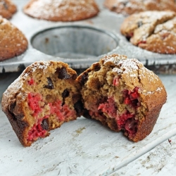 Raspberry-Oat Muffins