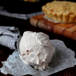 Cinnamon Ice Cream