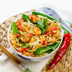 Stir Fried Noodles With Shrimp