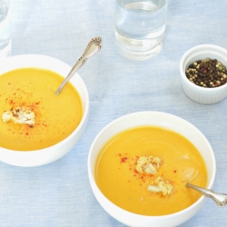 Sweet Potato and Cauliflower Soup