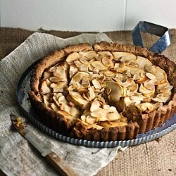 Vegan Apple & Apricot Tart