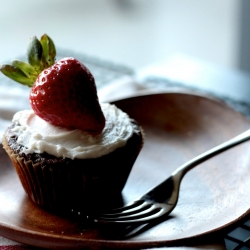 Chocolate Strawberry Cupcakes