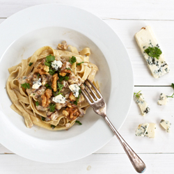 Pasta with Walnuts, and Blue Cheese