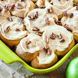 Cinnamon Apple Rolls