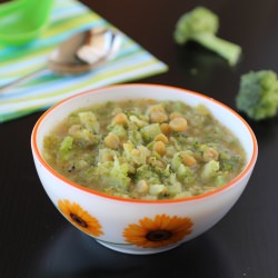 Broccoli Kootu (Lentil Gravy)