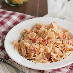 Smoky Tomato Bacon Pasta