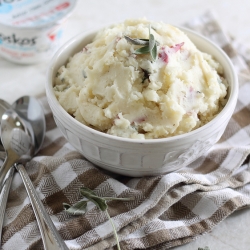 Roasted Garlic Smashed Potatoes