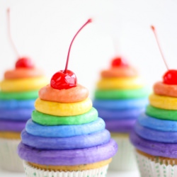 Rainbow Frosting Cupcakes