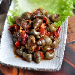 Fried Spicy River Snails