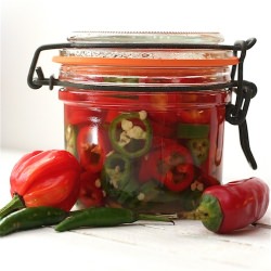 Quick Pickled Chillies