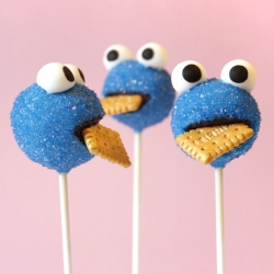 Cookie Monster Cake Pops