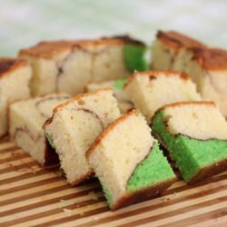 Pandan Marble Cake