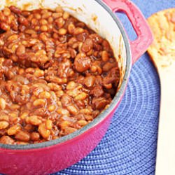 Slow Cooker Vegetarian Baked Beans