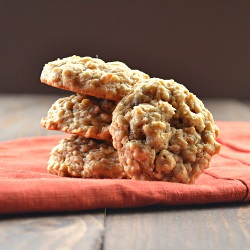 Oatmeal Raisin Cookies