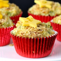 Mac and Cheese Broccoli Cupcakes