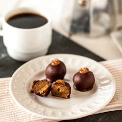 Chocolate Caramel Macchiato Truffle