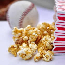 Homemade Caramel Popcorn