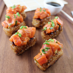 Spicy Tuna Crispy Rice Cakes