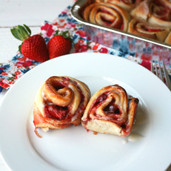 Strawberry Cinnamon Rolls