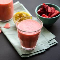 Vegan Strawberry Lemonade Smoothie