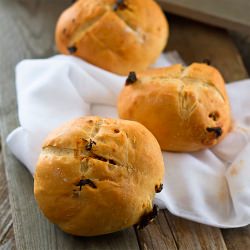 Dried Tomato-Oregano Bread