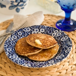 Banana Oat Pancakes