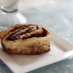 GF Blackberry Cinnamon Rolls