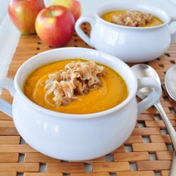 Squash Soup with Caramelized Onions