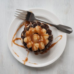 Guinness Stout Mini Bundt Cakes