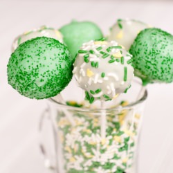 Creme de Menthe Oreo Cake Pops