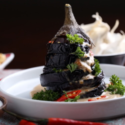 Baked Eggplant with Peanut Sauce