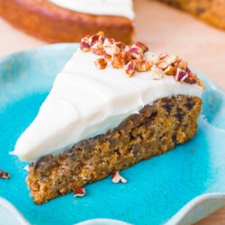 Super Moist Carrot Cake