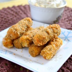 Mozzarella Sticks with Onion Dip