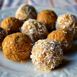 Vegan Carrot Cake Balls