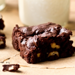 Cinnamon-Fudge-Walnut Brownies